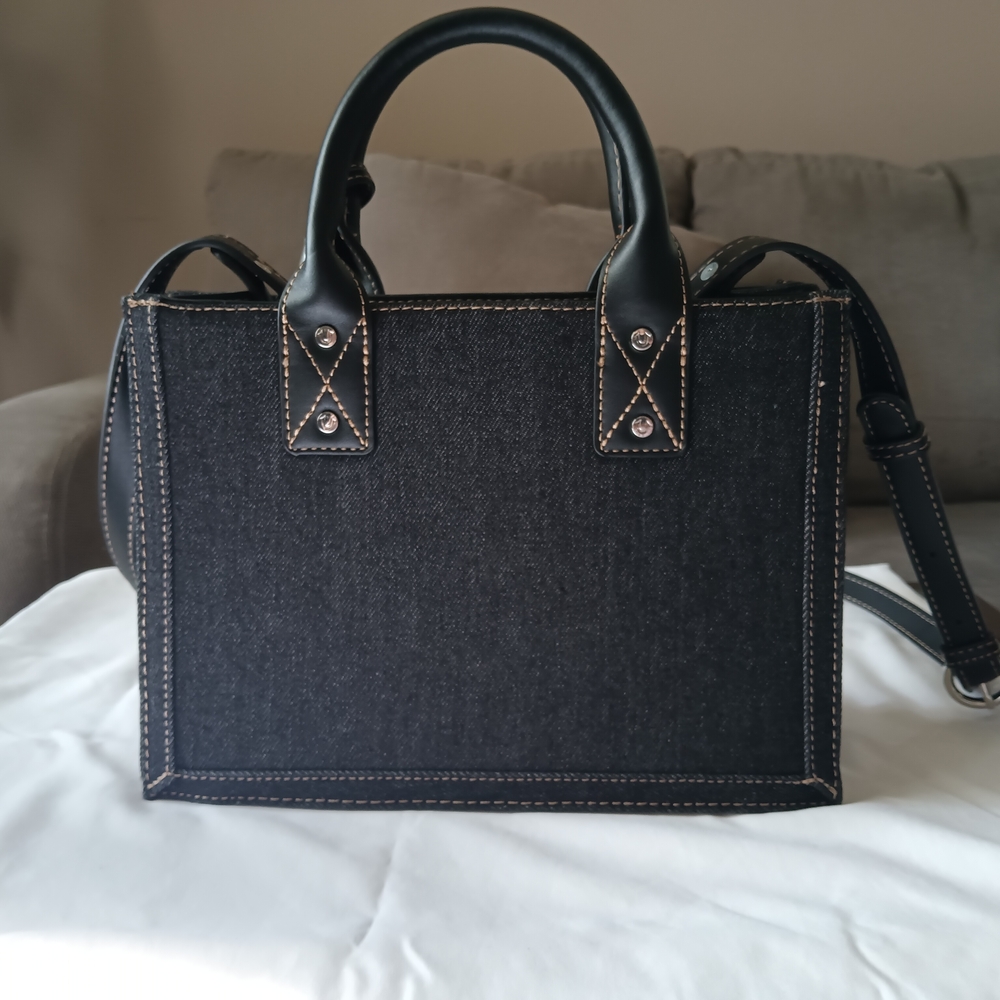 True Religion Black Women's Bag - Picture 2 of 6